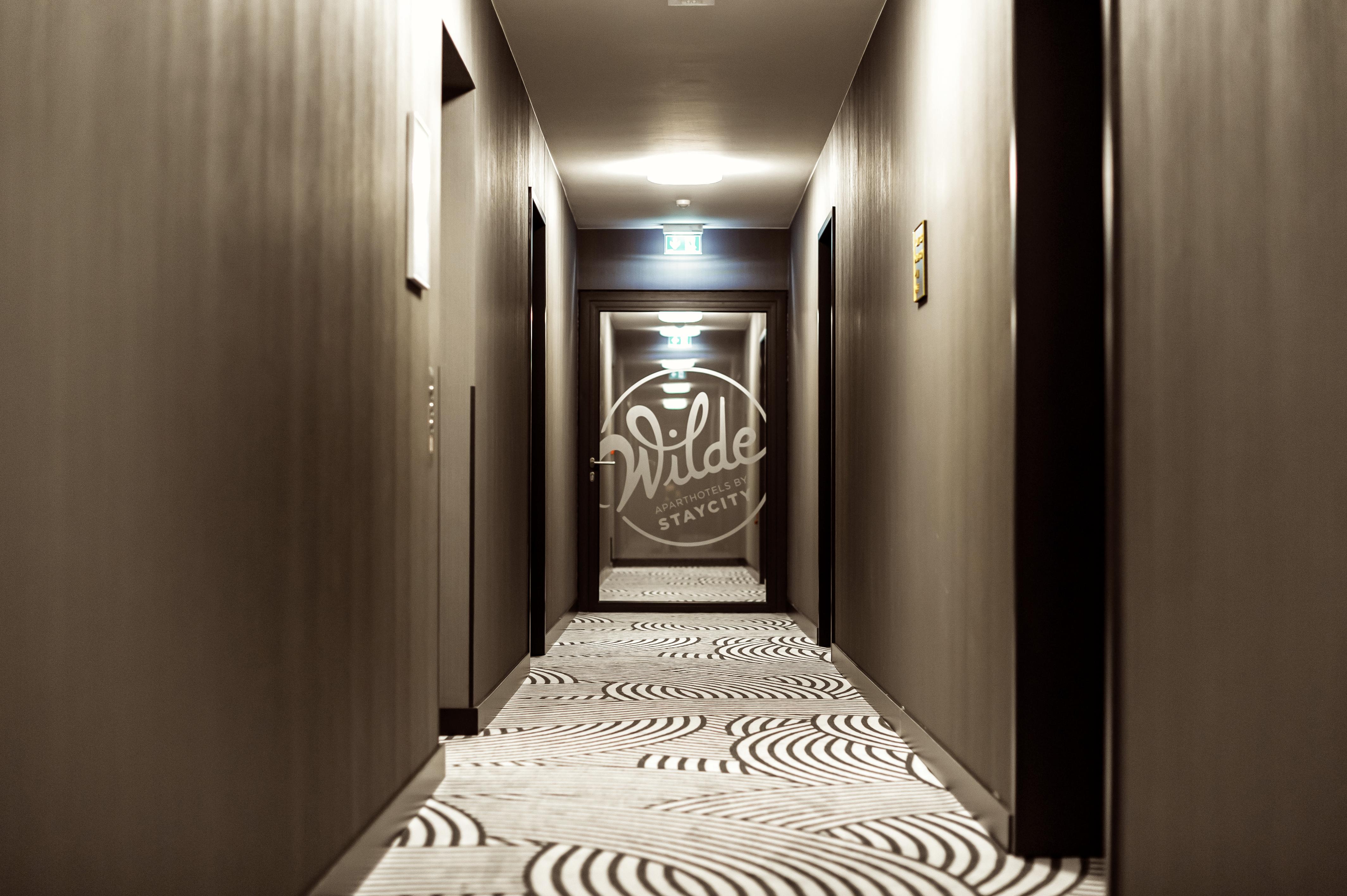 Wilde Aparthotels Berlin, Checkpoint Charlie Exterior foto
