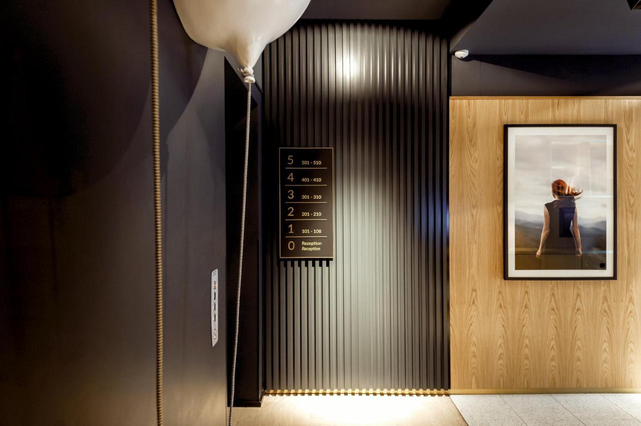 Wilde Aparthotels Berlin, Checkpoint Charlie Exterior foto